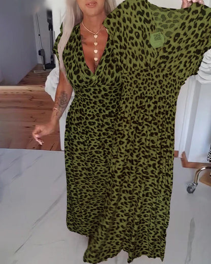 Leopar Desenli V Yakalı Şık Elbise